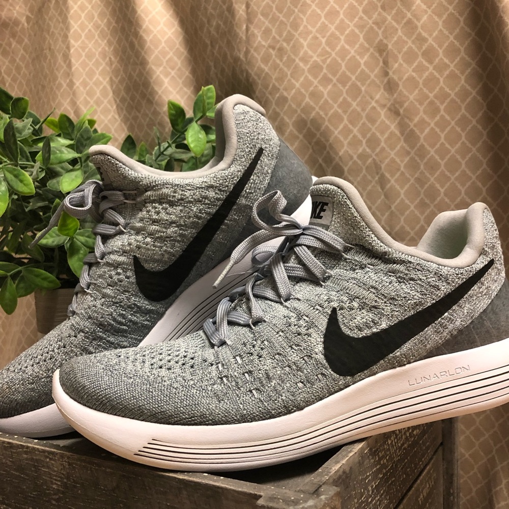 👟 Nike Women’s Running Shoe 👟